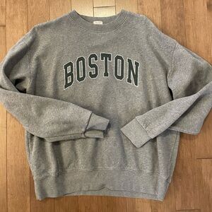Brandy Melville sweater
